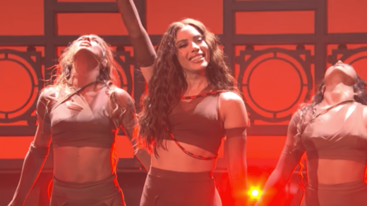 Watch Anitta Perform ‘Choka Choka,’ ‘Várias Quejas’