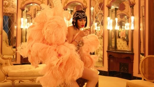 Taylor Swifts Fans React to ‘Elizabeth Taylor’ Music Video