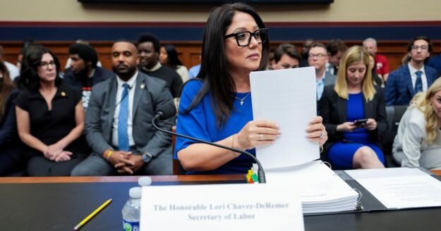 Labor Secretary Lori Chavez-DeRemer leaving Trump administration, in latest exit from Cabinet