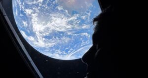 Artemis II loops far side of the moon, goes through planned communications blackout | Special Report