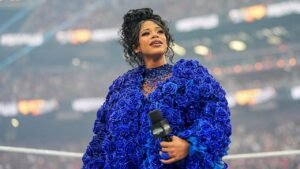 Bianca Belair surprises fans with pregnancy announcement at WrestleMania 42