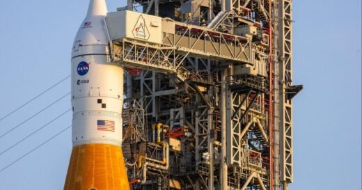 Detailing the significance of the Artemis II moon mission