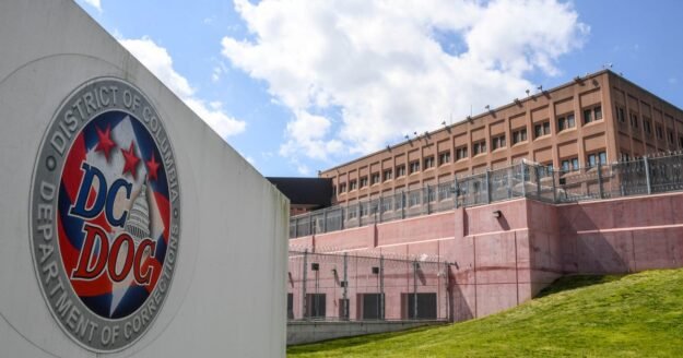 Correspondents’ dinner attack suspect Cole Allen being held inside D.C. jail complex, source says