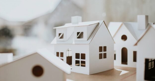 4 things mortgage lenders want homebuyers to know this April