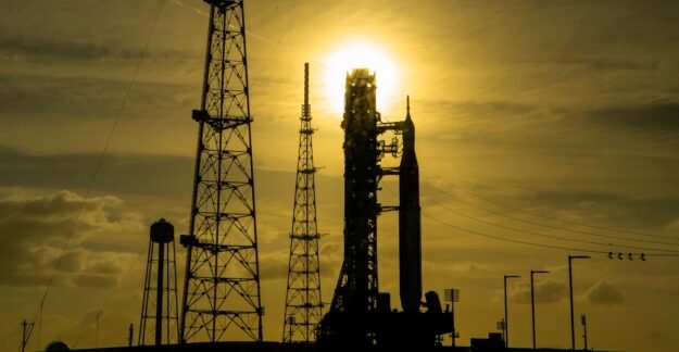 The Artemis Moon base project is legally dubious