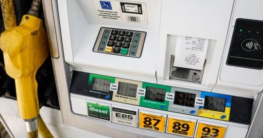 Gas prices hit $4.06 a gallon before Trump’s prime-time address