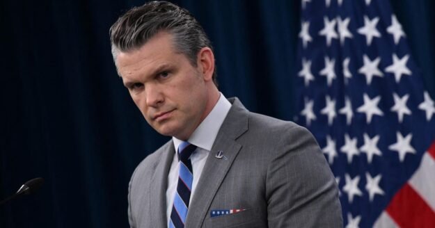 Pentagon can require reporters to be escorted during appeal process, judges rule