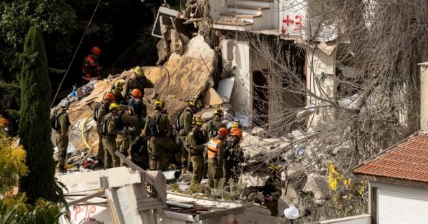 Trump’s threat to blow “everything up” if Iran won’t make a deal hangs over new ceasefire bid