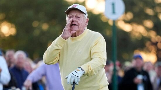 Jack Nicklaus nearly hits Masters patrons with errant ceremonial tee shot