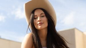 Kacey Musgraves ‘Middle of Nowhere’ Album Review