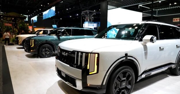 Fuel efficiency a hot topic at New York Auto Show