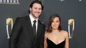 Josh Allen, Hailee Steinfeld announce birth of first child