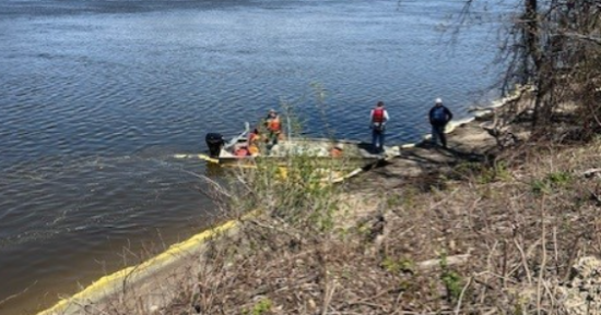 3,500 gallons of crude corn oil spill into Mississippi River near Red Wing ADM facility