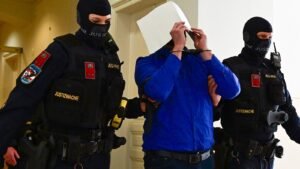 Man Plads Guilty to Plotting Terror Attack