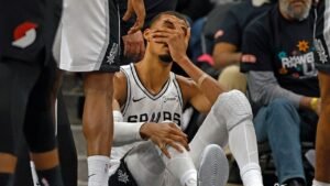 Victor Wembanyama ruled out of Spurs Game 2 after entering concussion protocol