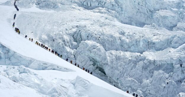 2 Mount Everest climbers fall to their deaths as record-holder warns of overcrowding