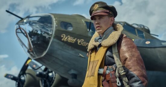 ‘Powerful’ book adaptation is ‘all-time great’ war drama streaming now | Books | Entertainment