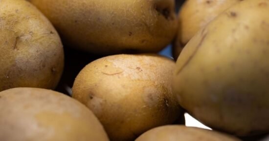Potatoes stay fresh ‘for weeks’ when you place them in 1 area of home