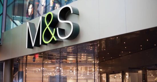 M&S ‘very comfortable’ £28 jeans hailed as ‘great summer staple’