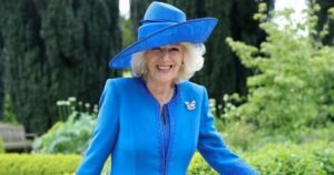 Queen Camilla sparks frenzy with striking appearance at garden party | Royal | News