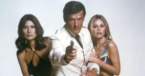 Roger Moore’s incredible generosity at 3am on James Bond set | Films | Entertainment
