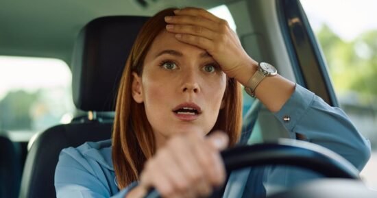 Motorists urged not to wear accessory after woman’s horrifying story | UK | News