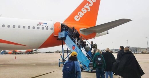 easyJet passenger orders chocolate and can’t believe what arrives