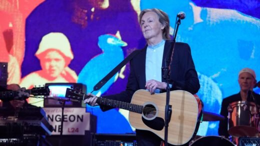 Paul McCartney Plays Beatles Classics in ‘SNL’ Bonus Performance