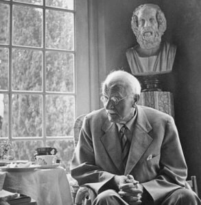 Do University Trustees Have Archetypes?