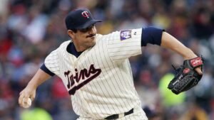 Former MLB pitcher Carl Pavano accused of peeing in ex-wife’s shampoo bottles