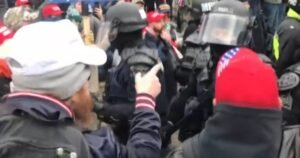 2 officers who responded to Jan. 6 riot sue over DOJ's "anti-weaponization" fund
