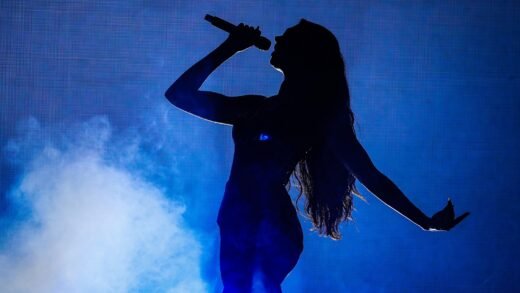 Dua Lipa Announces Live Album and Concert Film