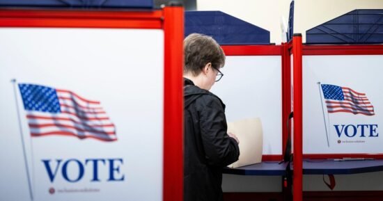 Virginia Democrats ask Supreme Court to reinstate congressional map struck down by state high court