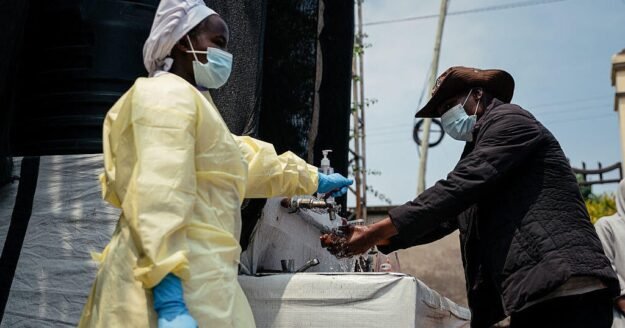 Ebola death toll in Congo rises to 131 amid concern over lack of vaccine or treatment for current strain