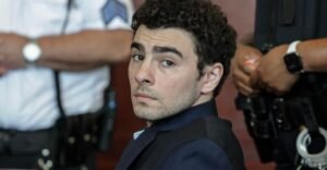 Luigi Mangione supporters are back in court — this time with press credentials