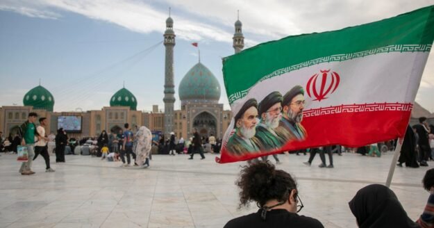 Vance says U.S. and Iran close but “not there yet” on initial deal to reopen Strait of Hormuz