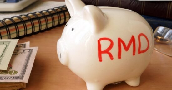 What’s the required minimum distribution from a $100,000 retirement account? Here’s what to know.