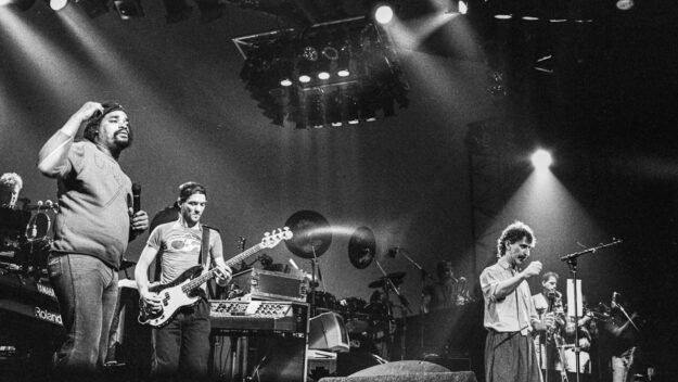 Ike Willis, Frank Zappa’s Longtime Vocalist and Guitarist, Dead at 70