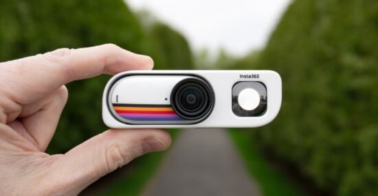 Insta360’s new viewfinder turns its tiny Go 3S into a retro camera.