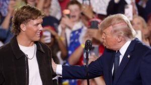 NFL news: Trump gushes over Giants’ Jaxson Dart amid event introduction backlash