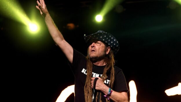 Circle Jerks’ Keith Morris Blasts MAGA Fan Who Called Him Traitor