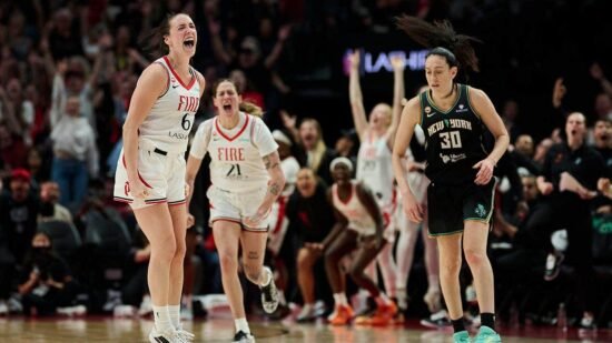 Portland Fire’s Sarah Ashlee Barker hits buzzer-beater to beat Liberty