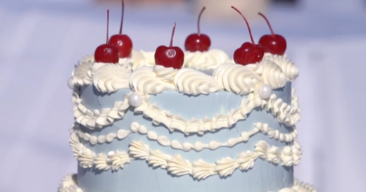 A cake picnic worth cutting into