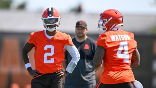 Browns coach Monken not ready to name starting QB amid Watson-Sanders battle