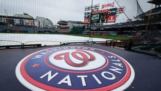 Nationals ban fan who unfurled white nationalist banner during game