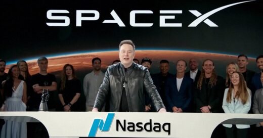 Elon Musk’s Trillionaire Status Signals Growing Wealth Gap in US