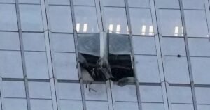 Aircraft crashes into a Beijing skyscraper