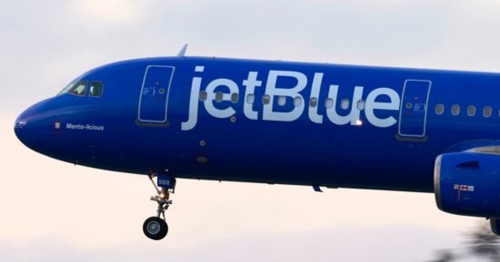 FAA investigates close call between Jet Blue plane and aircraft near Fort Lauderdale Airport