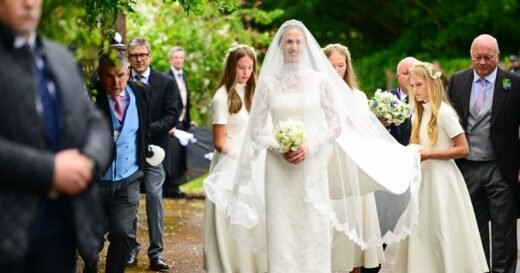 Harriet Sperling wears stunning wedding dress to marry Peter Phillips | Royal | News