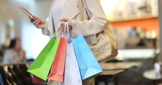 UK fashion brand, discount site and more collapse into administration